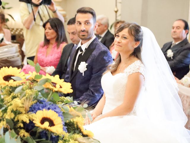 Il matrimonio di Davide e Romina a Ponte Buggianese, Pistoia 38