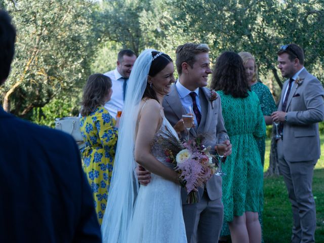 Il matrimonio di Rosy e Rob a Bucine, Arezzo 51