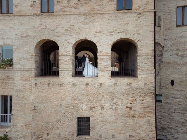 Il matrimonio di Michele e Chiara a Montecosaro, Macerata 18