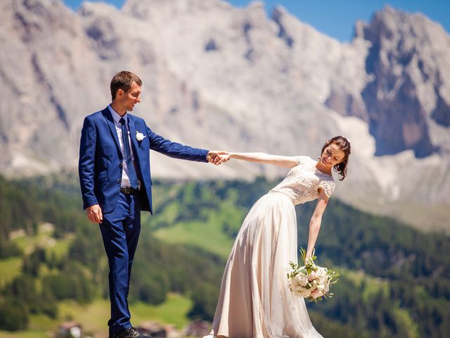 Il matrimonio di Evaldas e Indré a Santa Cristina Valgardena-St. Chris, Bolzano 2