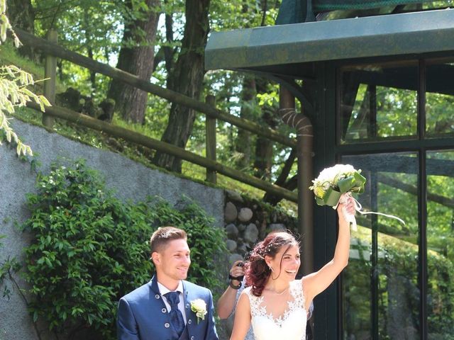 Il matrimonio di Gabriele  e Martina a Cugliate-Fabiasco, Varese 16