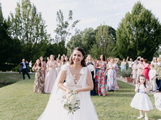 Il matrimonio di Luca e Elena a Gropello Cairoli, Pavia 40