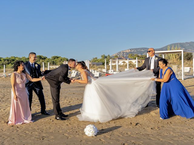 Il matrimonio di Rosanda e Francesco a Serre, Salerno 36