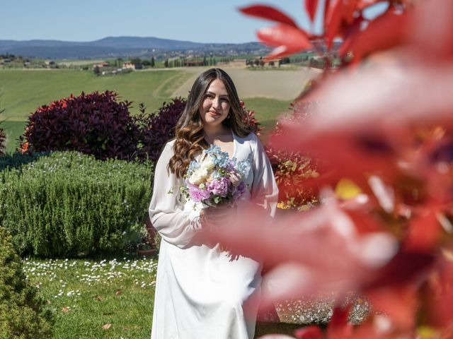 Il matrimonio di Nicholas e Lisa a Monteroni d'Arbia, Siena 43