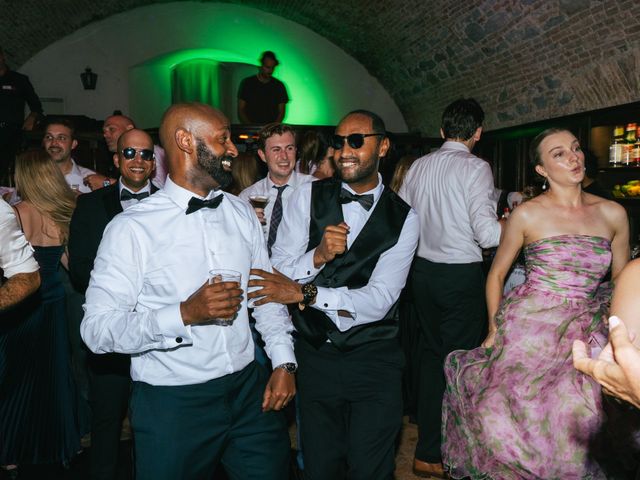 Il matrimonio di Manny e Kaela a Varese, Varese 60