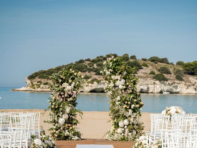 Il matrimonio di Ylenia e Michele a Vieste, Foggia 6