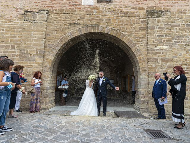 Il matrimonio di Luca e Romina a Maiolati Spontini, Ancona 45