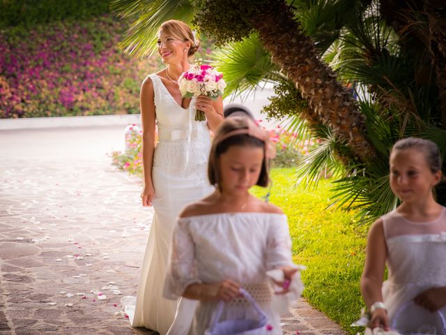 Il matrimonio di Massimo e Sara a Cupra Marittima, Ascoli Piceno 13