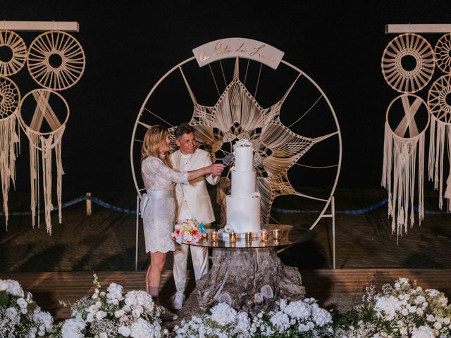 Il matrimonio di Francesca e Claudia a Margherita di Savoia, Bari 161