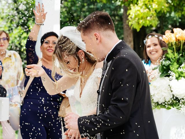 Il matrimonio di Alex e Martina a Foggia, Foggia 38
