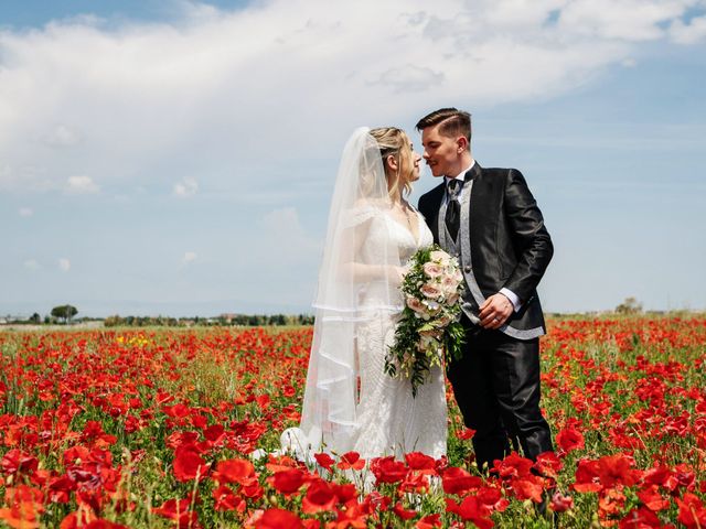 Il matrimonio di Alex e Martina a Foggia, Foggia 39