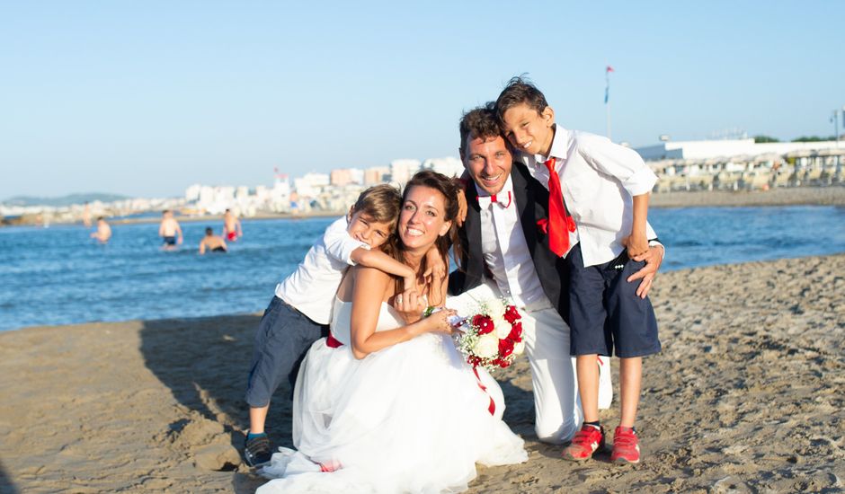Il matrimonio di Ivan e Elena a Misano Adriatico, Rimini