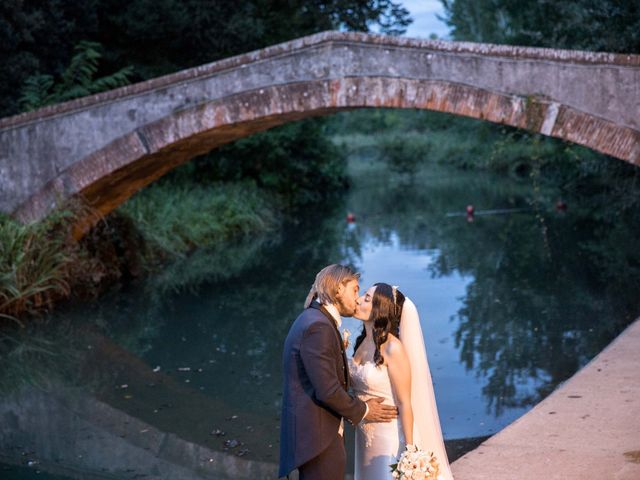 Il matrimonio di Nicola e Valentina a Pietrasanta, Lucca 19