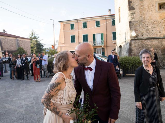 Il matrimonio di Daniele e Karolina a Aulla, Massa Carrara 17