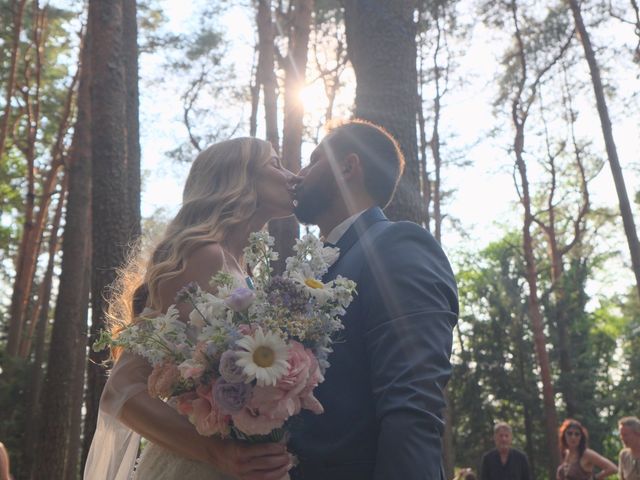 Il matrimonio di Matteo e Sarah a Vergiate, Varese 3