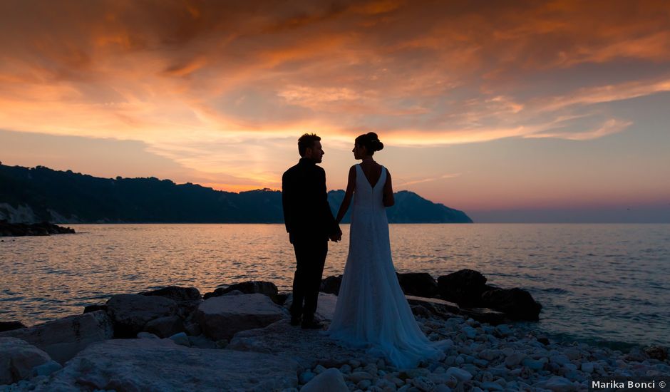 Il matrimonio di Simone e Lucia a Ancona, Ancona