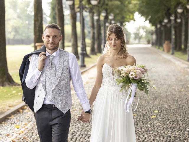 Il matrimonio di Davide e Roberta a Rovato, Brescia 136