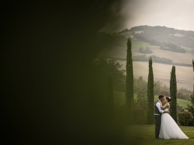 Il matrimonio di Matteo e Valentina a Fossombrone, Pesaro - Urbino 94