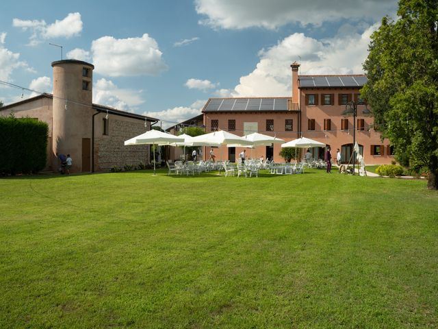 Il matrimonio di Mattia e Erika a Morgano, Treviso 14