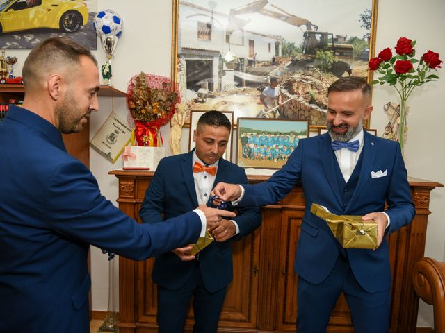 Il matrimonio di Davide e Angela a Fonni, Nuoro 11