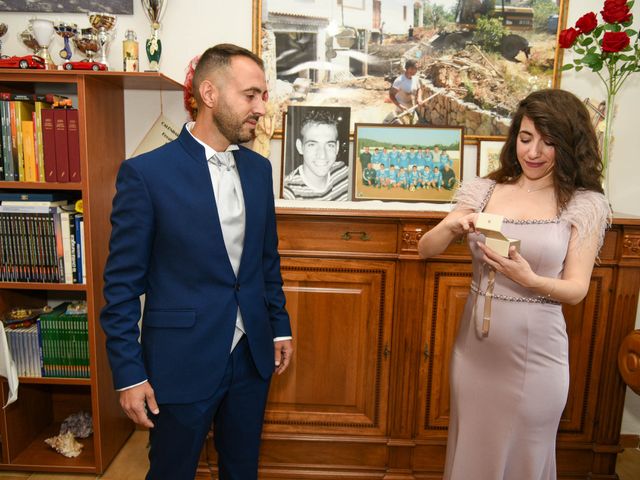 Il matrimonio di Davide e Angela a Fonni, Nuoro 14