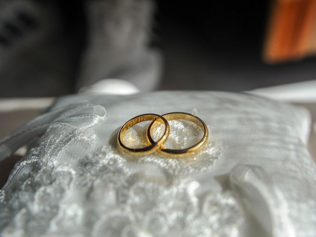 Il matrimonio di Davide e Angela a Fonni, Nuoro 25