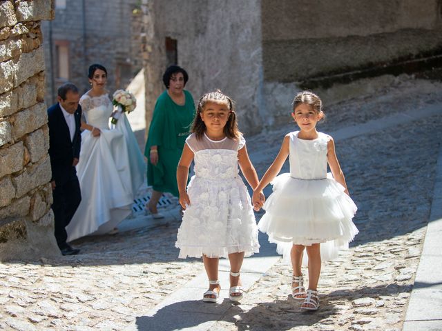 Il matrimonio di Davide e Angela a Fonni, Nuoro 73
