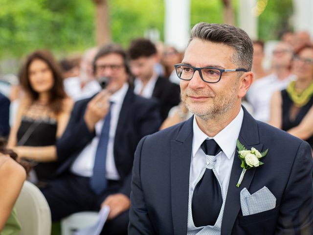 Il matrimonio di Roberto e Claudia a Besate, Milano 13