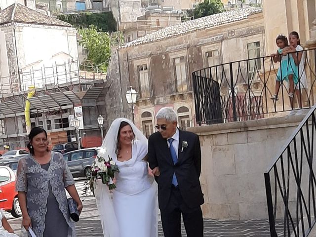 Il matrimonio di Silvia e Claudio a Vizzini, Catania 5