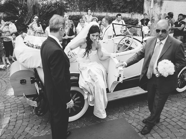 Il matrimonio di Simone e Simona a Sorrento, Napoli 24