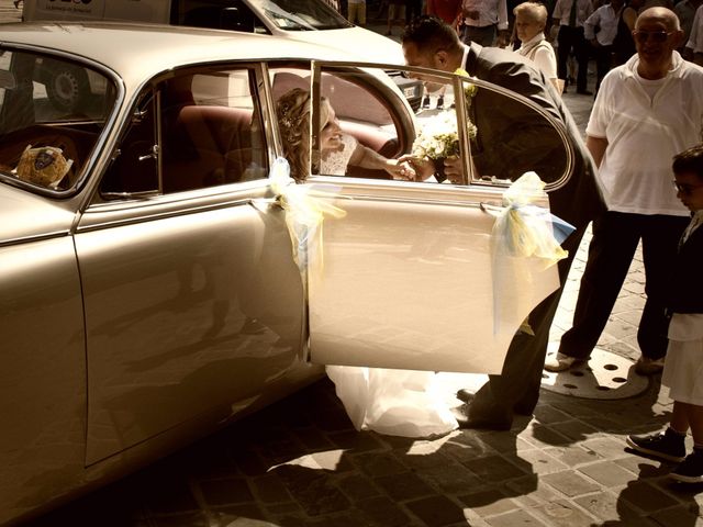 Il matrimonio di Gianluca e Tania a San Giovanni in Persiceto, Bologna 16