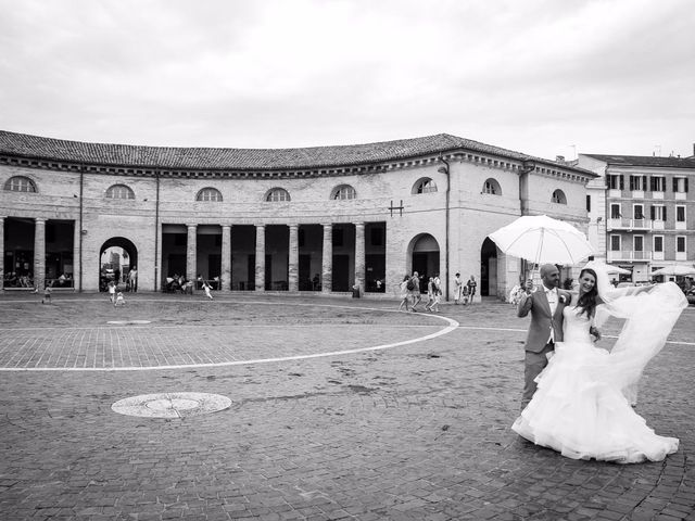 Il matrimonio di Mirco e Elisa a Serra de&apos; Conti, Ancona 29