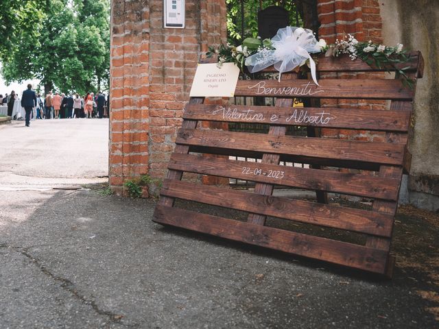 Il matrimonio di Alberto e Valentina a Cherasco, Cuneo 25