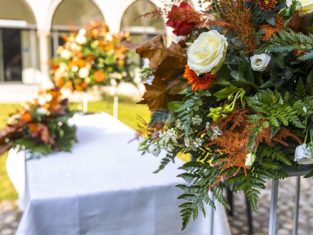 Il matrimonio di Marco e Elisabetta a Cairate, Varese 12