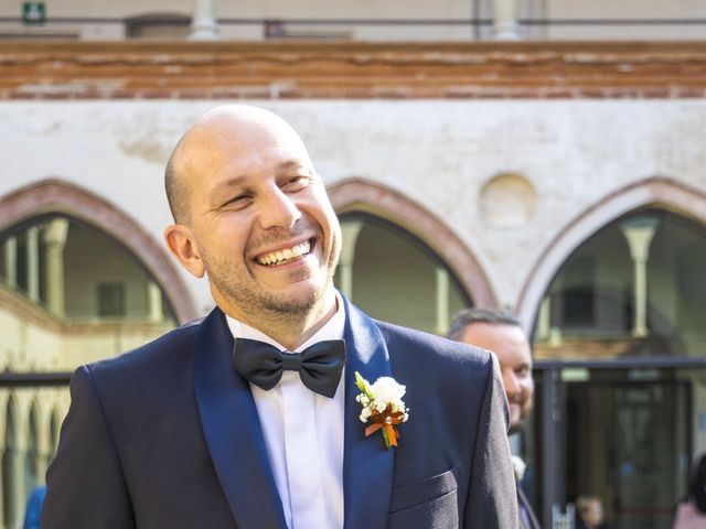 Il matrimonio di Marco e Elisabetta a Cairate, Varese 14
