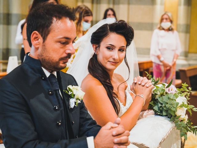 Il matrimonio di Alessio e Ludovica a Vasto, Chieti 24