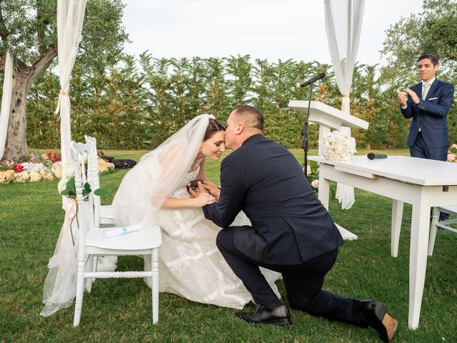 Il matrimonio di Lorenzo e Diletta a Roseto degli Abruzzi, Teramo 12