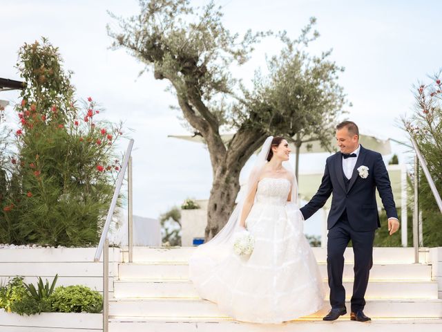 Il matrimonio di Lorenzo e Diletta a Roseto degli Abruzzi, Teramo 16