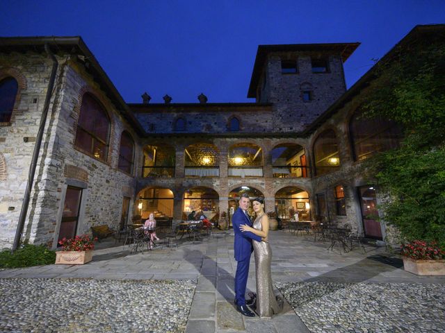 Il matrimonio di Luca e Corina a Erba, Como 30