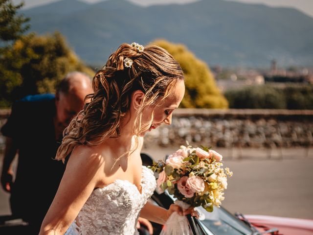 Il matrimonio di Martina e Matteo a Lucca, Lucca 23