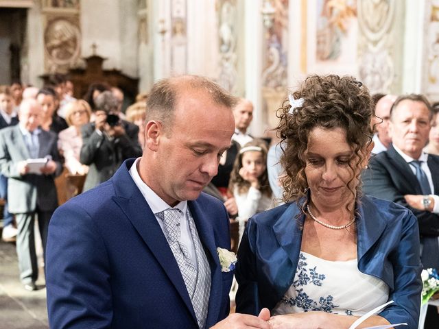 Il matrimonio di Mattia e Evelina a Peglio, Como 43