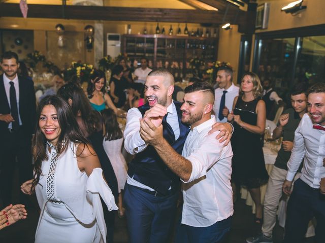 Il matrimonio di Jonni e Stefania a Malnate, Varese 238