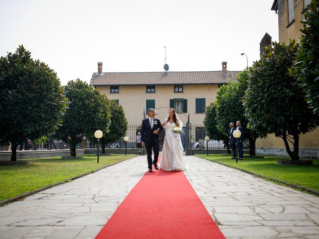 Il matrimonio di Matteo e Silvia a Gambolò, Pavia 53