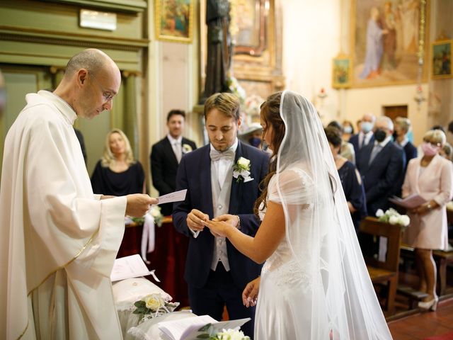 Il matrimonio di Matteo e Silvia a Gambolò, Pavia 60