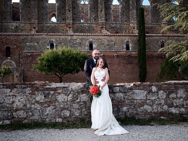 Il matrimonio di Alessio e Sara a Chiusdino, Siena 30