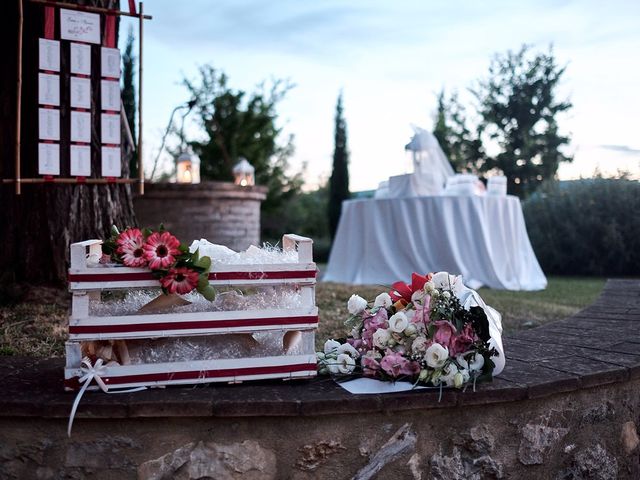 Il matrimonio di Alessio e Sara a Chiusdino, Siena 38