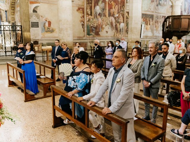 Il matrimonio di Marco e Alessandra a San Gimignano, Siena 51
