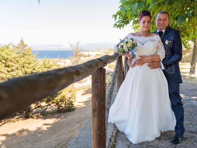 Il matrimonio di Maria Franca e Emanuele a Porto Torres, Sassari 35