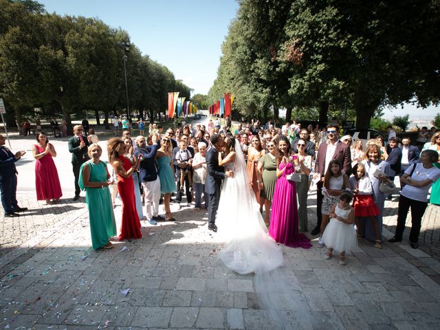 Il matrimonio di Luca e Sofia a Monte San Pietrangeli, Fermo 2