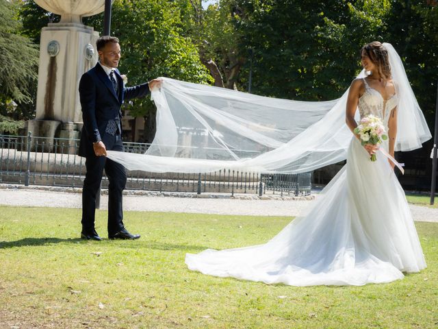 Il matrimonio di Luca e Sofia a Monte San Pietrangeli, Fermo 23